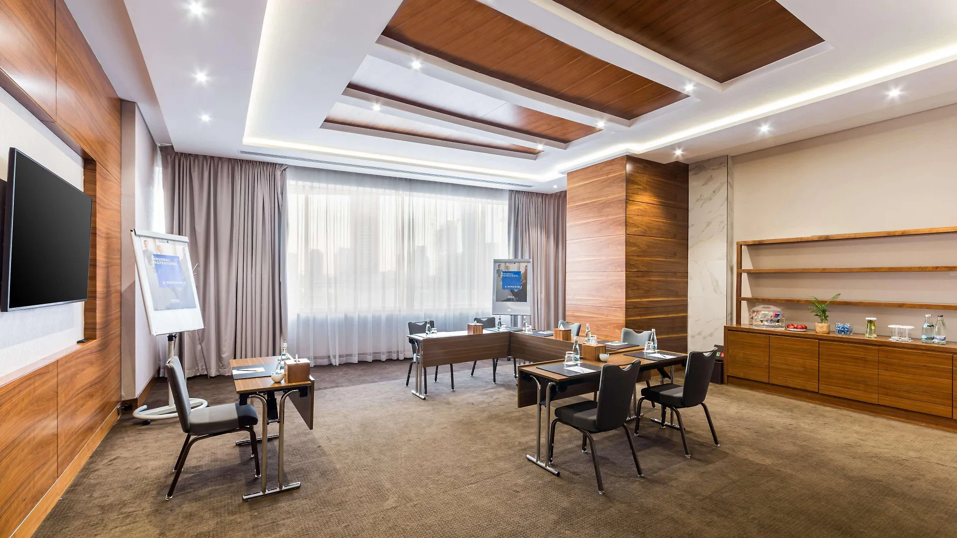 Radisson Blu Hotel, Dubai Waterfront 5*,  United Arab Emirates